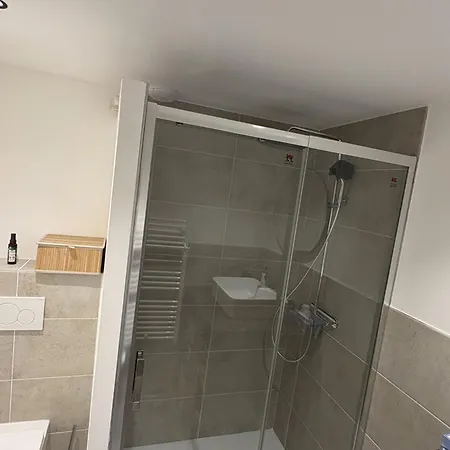 Appartement Avec Parking - 6 Pers. - Fr-1-836-79
